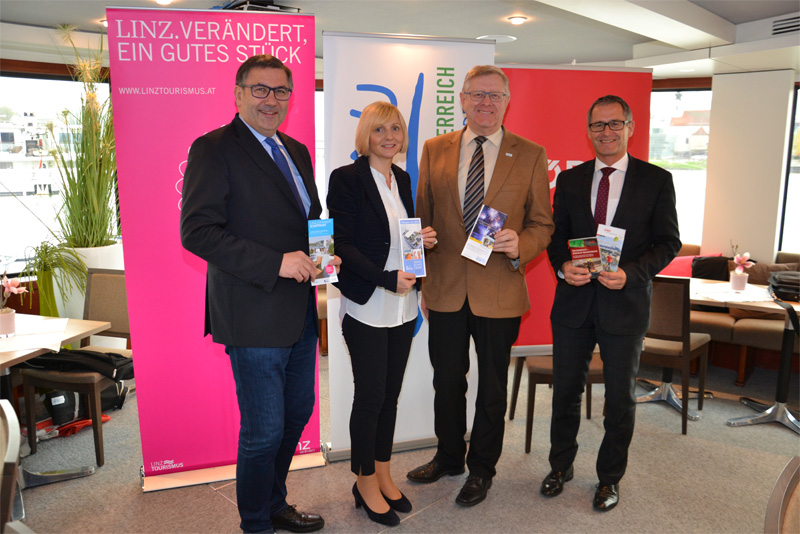Donauauftakt Pressekonferenz Schifffahrt c Linz Tourismus