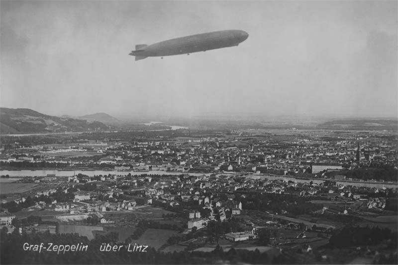 Zwischen den Kriegen Schlossmuseum Graf Zeppelinc Archiv der Stadt Linz